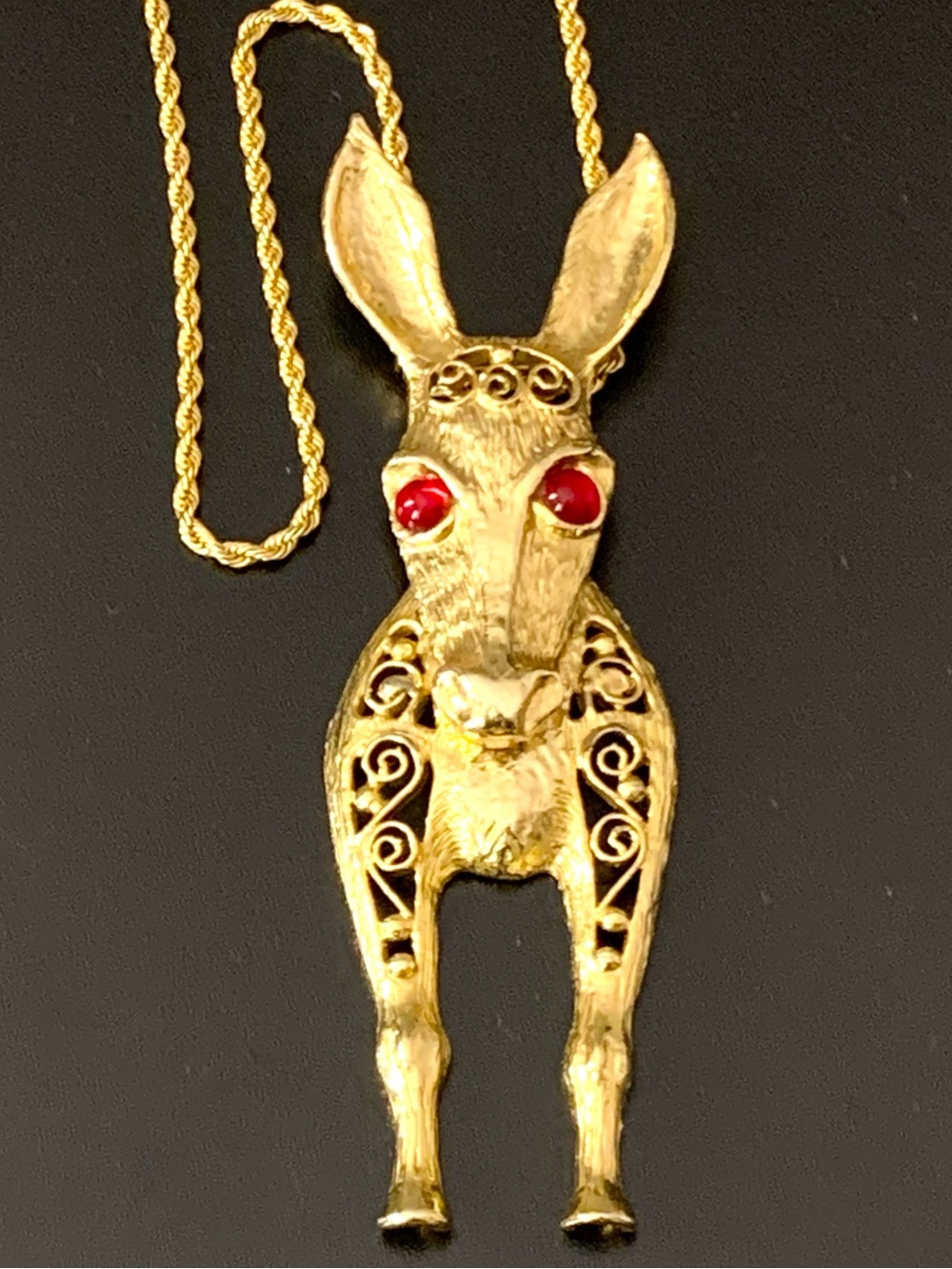 RARE Vintage Juliana D&E Gold Tone Articulated Donkey Mule Brooch & Pendant Neck